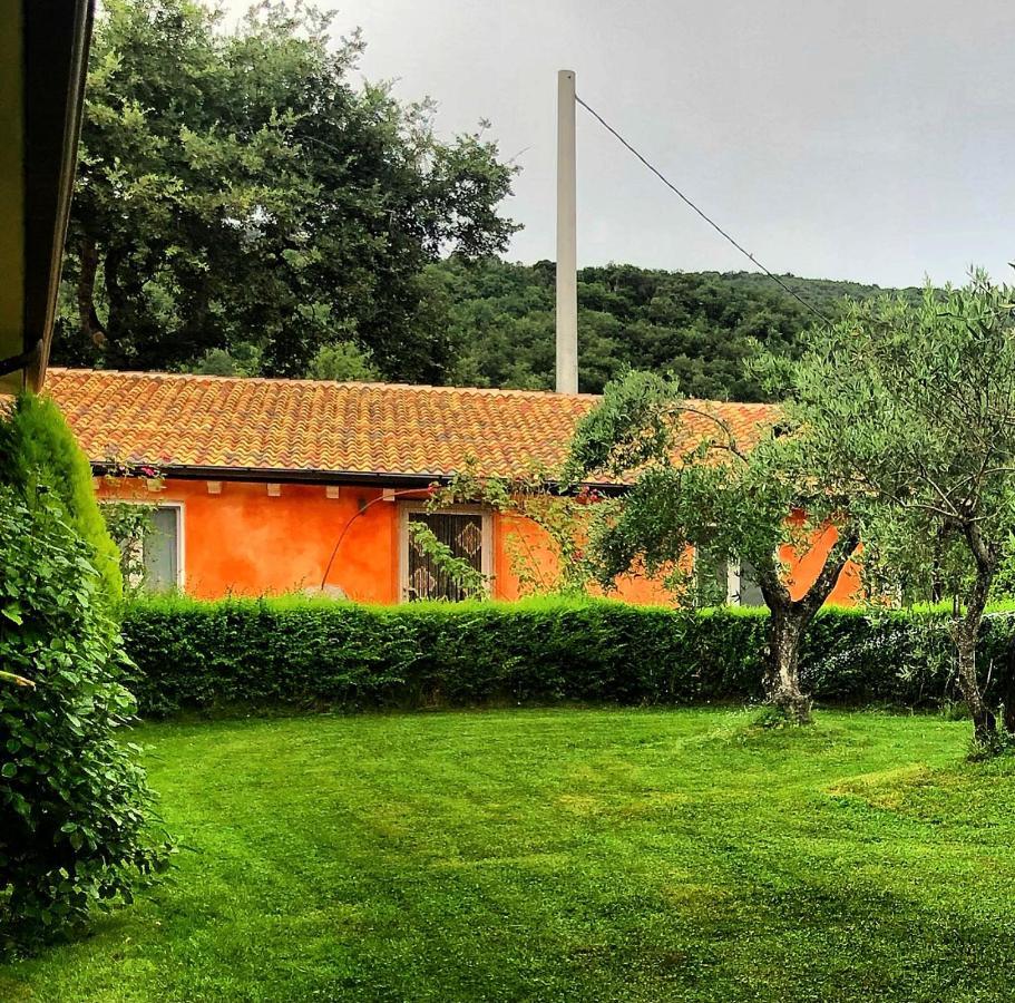 Casa Vacanza Centro Sardegna Sorgono المظهر الخارجي الصورة