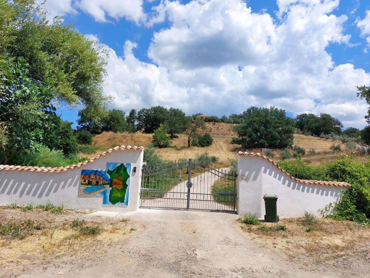 Casa Vacanza Centro Sardegna Sorgono المظهر الخارجي الصورة